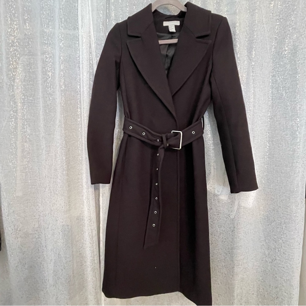 Elegant Black Long Coat size 0 detachable belt